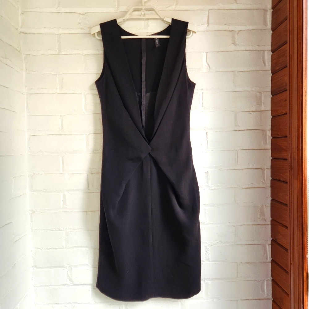 Marc Cain Black Dress Plunging Neckline Sleeveless LBD Cocktail Size N2 US 6